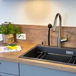 Homelystays Stilvolles An Der Kirche Apartment