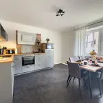 Apartment Homelystays Stilvolles An Der Kirche