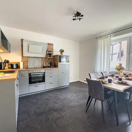 Apartment Homelystays Stilvolles An Der Kirche